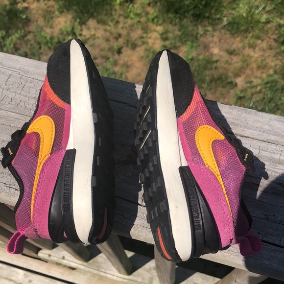 Girls Nike running sneakers - Picture 6 of 7